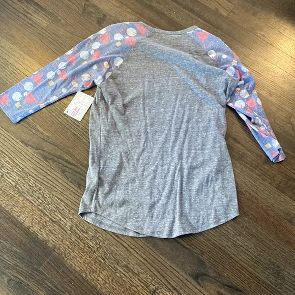 Lularoe Randy T Shirt 3/4 Sleeve Medium M New NWT Blue Gray Geometric - Picture 7 of 8